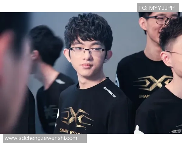 李军的英雄联盟旅程：从青涩玩家到电竞传奇的深度对话